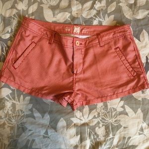 RVCA board/beach/casual wear